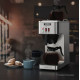 Cafetera para dos jarras con sistema de relleno